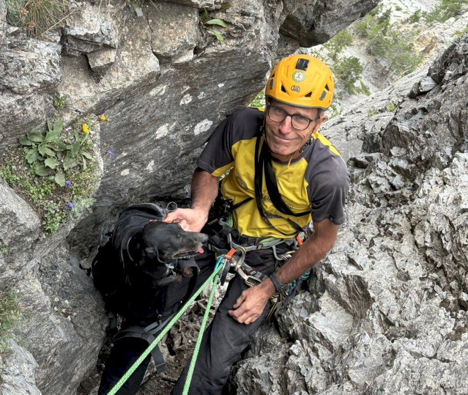 Salvataggio di tre cani in un canalone a Bardonecchia