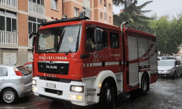 Torino, corpo in decomposizione scoperto in via Farinelli