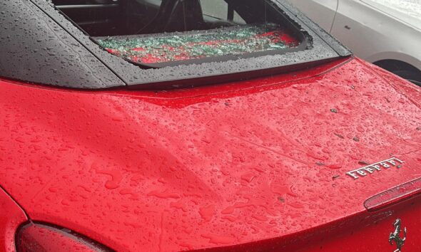Violenta grandinata a Pavone Canavese: chicchi come palle da golf